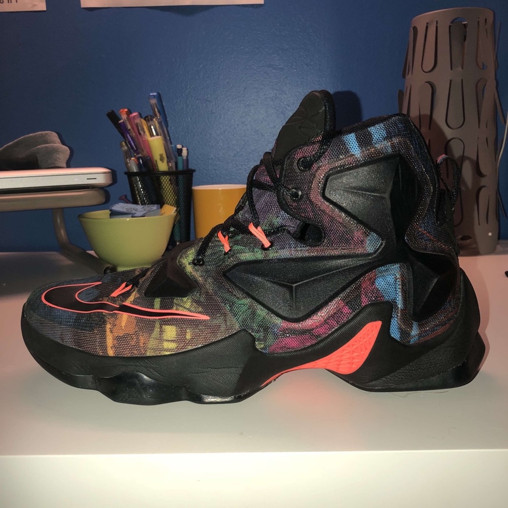 Lebron 13 Akronite Philosophy